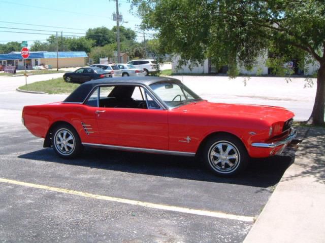 Ford mustang red