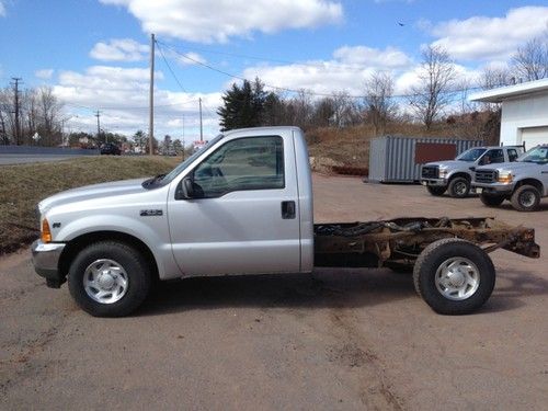 2001 ford f-250 - silver - regular cab - no bed