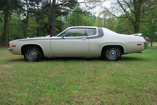 1974 plymouth roadrunner, fully restored, all original, matching numbers, sweet
