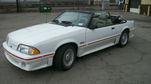 Classic 1987 ford 5.0 mustang convertible gt 47k miles great summer car