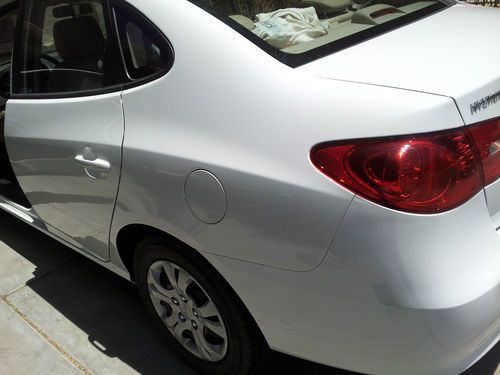 2010 hyundai elantra gls sedan 4-door