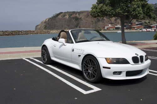 Buy used 1999 BMW Z3 Roadster Convertible 2-Door 2.8L in ... Buy used 1999 BMW Z3 Roadster Convertible 2-Door 2.8L in ...