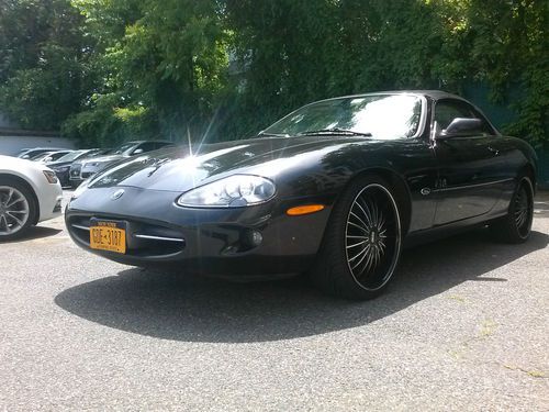 2000 jaguar xk8 convertible 4.0l, 20" wheels, clean! alpine stereo, make offer!