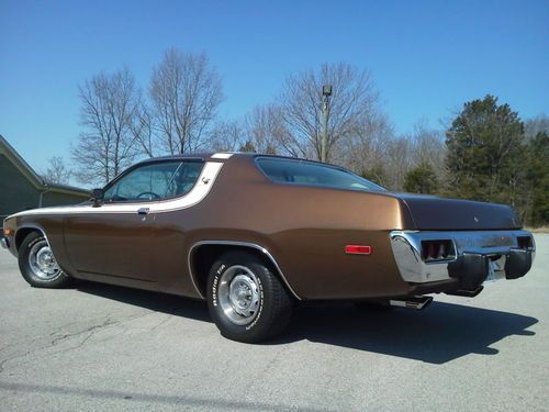 74 road runner survivor 28,000 miles and 100% original paint, drives like new
