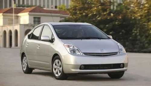 2007 toyota prius touring hatchback 4-door 1.5l near perfect condition!!
