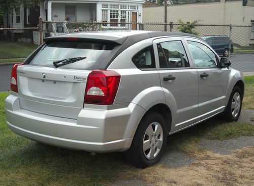 Buy Used 2007 Dodge Caliber 2 0l Silver With Gray Interior