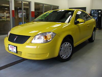 2009 pontiac g5 se coupe!