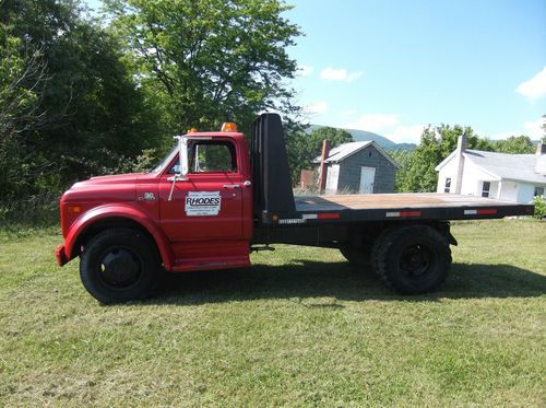 1970 CHEVROLET C-50 FLATBED CHEVY BOWTIE FARM TRUCK CLEAN GOOD RUNNING, image 23