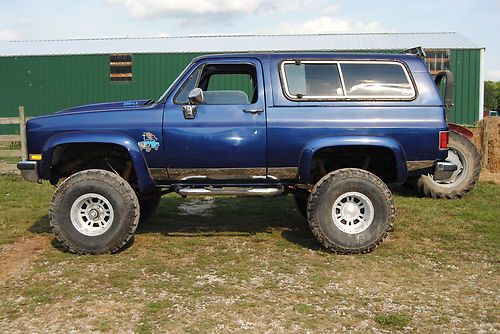 1984 chevy blazer k5 with removable top
