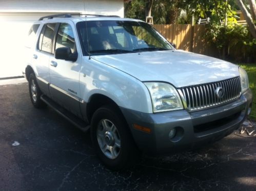2002 mercury mountaineer , fully loaded , clean leather interior , 125,000 miles