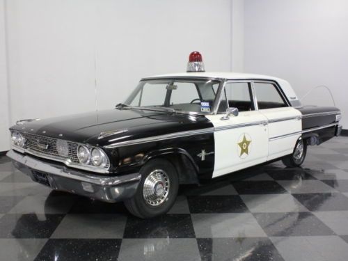 Mayberry police car replica, has working siren and song, very cool for car shows