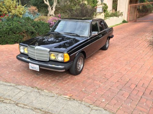 1985 mercedes 300d with 152k original documented miles - black on black