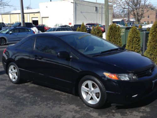 2006 honda civic ex with roof and 5 speed