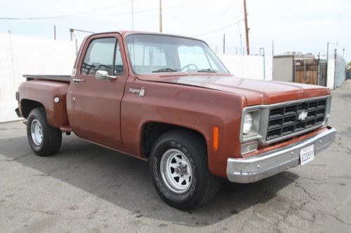 1977 chevrolet cheyenne c10 step-side p/u automatic 8 cylinder no reserve