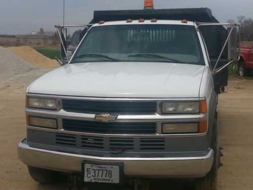 2000 chevy 1 ton 3500hd - non running - needs tlc