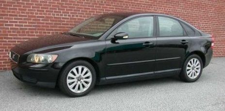 2005 volvo s40 2.4i black, manuel 5 speed,