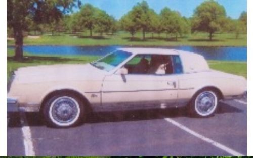 1985 buick riviera luxury coupe 2-door v8