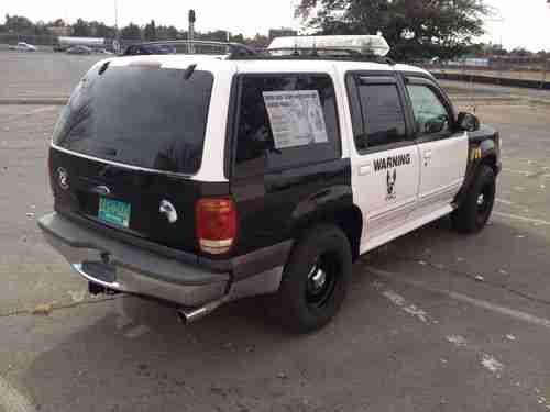 Buy used 2000 Ford Explorer 4x4 Police Package K-9 Unit ...