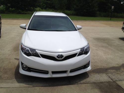 Toyota camry 2012 se  with 42k miles