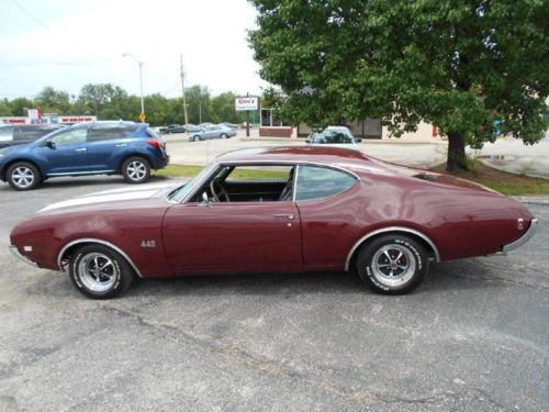 1969 oldsmobile 442 #&#039;s matching holiday coupe