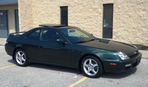 Wow! 1999 honda prelude type sh coupe 2-door 2.2l. clean, all stock!!  low miles