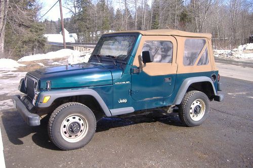 "summer fun" 1997 jeep wrangler  no reserve