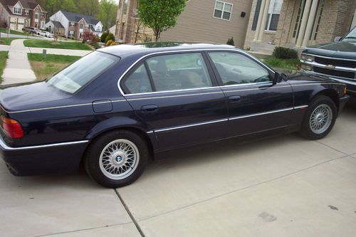 1997 bmw 740il base sedan 4-door 4.4l