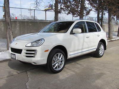 2008 cayenne s carfax white/tan roof leather nav/gps loaded up we finance
