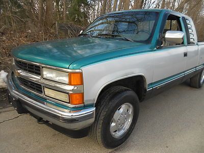 1994 chevrolet k1500 4x4 ext cab 5.7ltr 8cyl w/air highbidwins