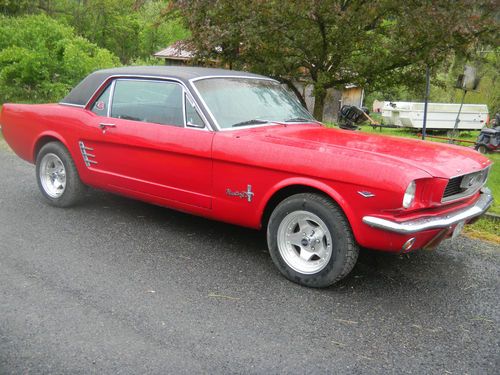 1966 ford mustang 302 engine, totally rebuilt, 2,000 miles on engine