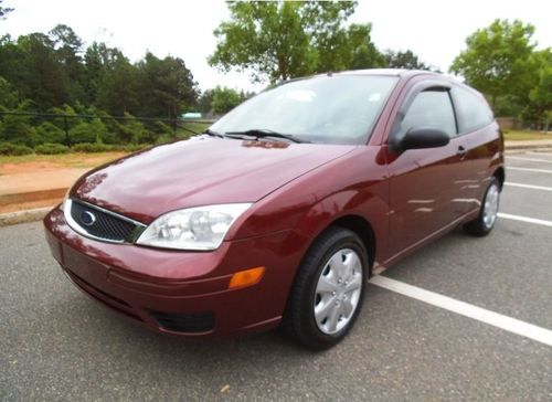 2007 ford focus zx3 s base model