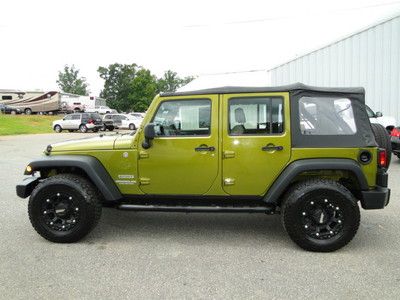 jeep wrangler door repaired salvage rebuilt 4wd rebuidable damage title cars 2040