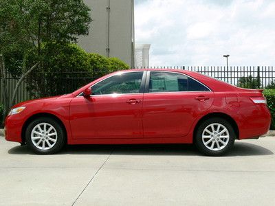 2011 camry xle 1tx owner clean carfax heated seats cd nav moonroof backup cam