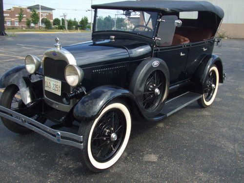 1929 Ford Model A Phaton, image 2