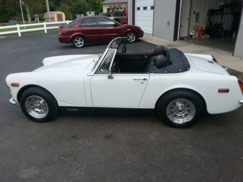 1974 mg midget base convertible 2-door 1.3l