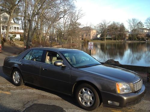 2002 cadillac deville 4 dr sedan leather loaded 34k low adult miles clean 02