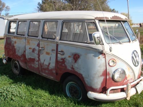 1967 13 window deluxe bus, unmolested