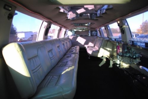 Purchase used LIMO LIMOUSINE FORD EXCURSION 2001 WHITE ...