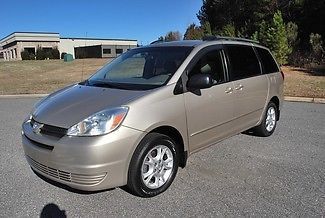 2005 toyota sienna le champagne   151k hiway miles looks/runs v nice no reserve