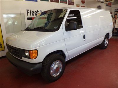 No reserve 2004 ford e-150 w/chair lift, 1owner off corp.lease
