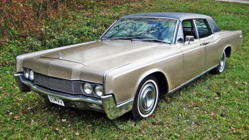 1967 lincoln continental 4-door sedan - 42,000 miles!