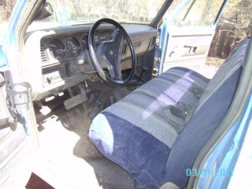 1991 Dodge D250 Base Standard Cab Pickup 2-Door 5.9L 4x4, image 11