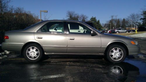2000 toyota camry le 4cyl