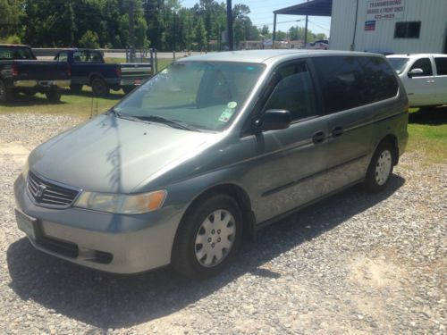 2001 honda odyssey van *ready for summer travel*  **no reserve**