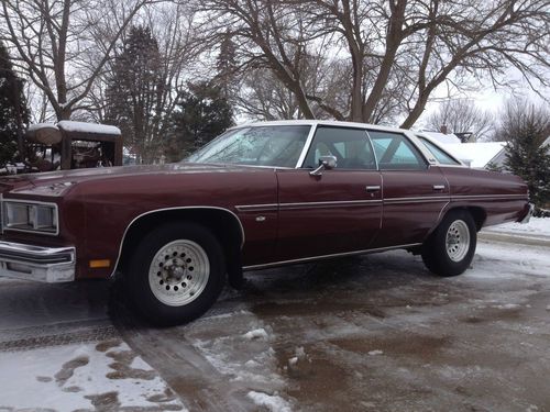 1976 chevrolet caprice/impala 4 door hardtop donk