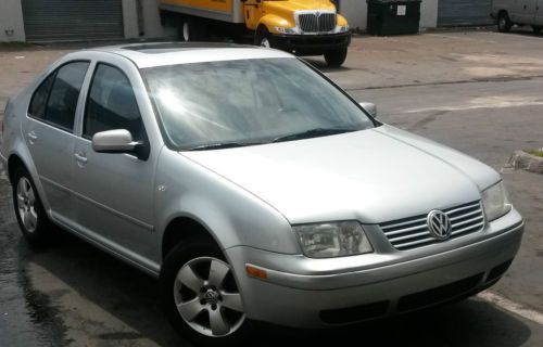 2003 vw jetta gl 2.0!! low miles! great car! priced to sell!
