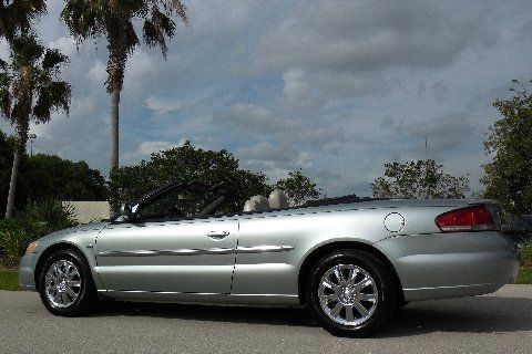 New seafoam green canvas top w/glass~new tires~rare limited~chrome~05 06