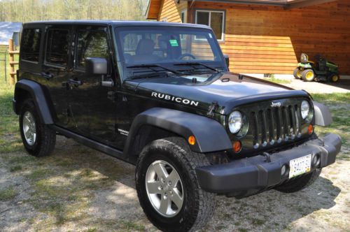 2011 jeep wrangler unlimited rubicon sport utility 4-door 3.8l no reserve