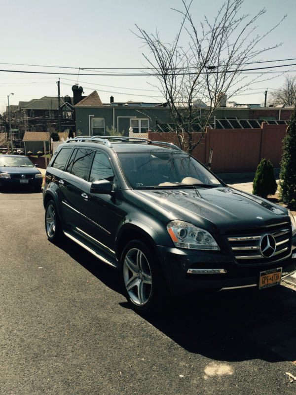 2011 mercedes-benz gl-class gl550