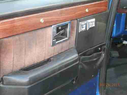 1982 Blue Chevy Silverado, Good Condition, Custom Features, image 12